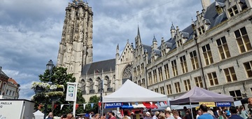 Verplaatste kramen zaterdagmarkt 31 mei