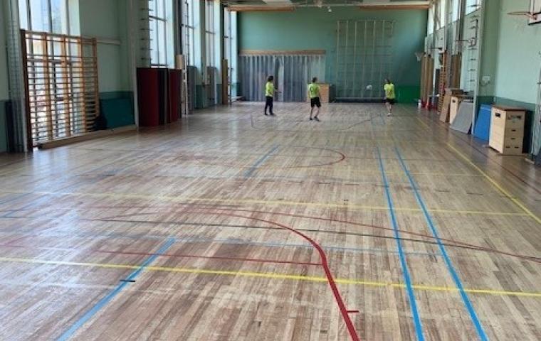 Sportzaal in de school Caputsteen