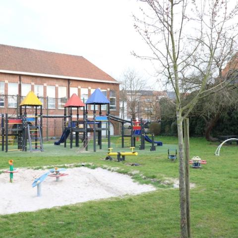 Foto van het speelplein bij Wijkhuis Arsenaal