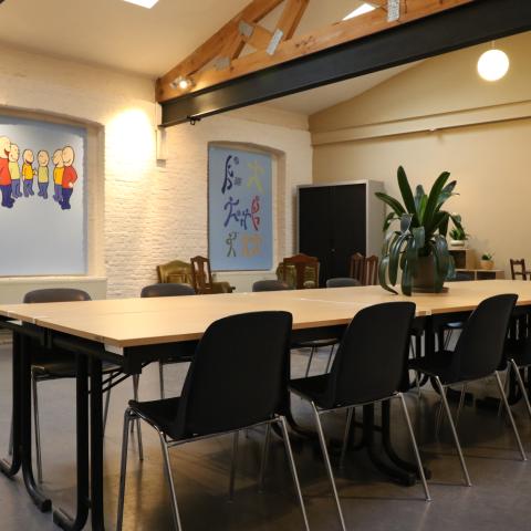 De vergaderzaal in de Dijkstraat 41